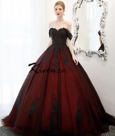 Dark Red Ball Gown, Black And Red Wedding, Vestidos Color Vino, Burgundy Satin Dress, Wedding Dress With Corset, Vampire Au, Black Gothic Dress, Nerd Wedding