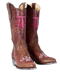 A M Logo, Maroon Boots, Womens Leather Boots, Cowboy Boots Brown, Maroon Outfit, White Top Women, M Logo, Western Style Outfits, Boots Western