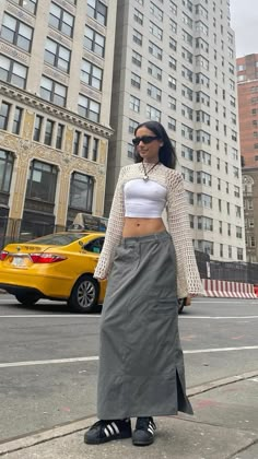 Black Adidas Superstar Outfit, Grey Maxi Skirt Outfit, Long Cargo Skirt, Adidas Superstar Outfit, Cargo Skirt Outfit, Superstar Outfit, Streetwear Skirt, Cargo Skirts, Skirt Outfits Aesthetic