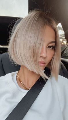 Cherin Choi | Bleached and toned. Warmer blonde with a root for @agnezmo #hair #haircolor #color by #mizzchoi #losangeles #maneAddicts #LAhair… | Instagram Bob Colour Ideas, Bleached Bob Hair, Blonde Bob Asian Hair, One Color Blonde Hair, Short Hair Color Blonde, Asian Blonde Bob, Blond Bob Hair, Short Blond Haircut, Very Short Blonde Hair