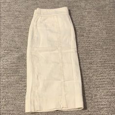 Banana Republic Linen Skirt In White, Lined Skirt. No Pockets, Zipper In Back. Nwt. White Cotton Pencil Skirt For Summer, White Cotton Lined Pencil Skirt, White Stretch Maxi Pencil Skirt, White Midi Length Pencil Skirt For Summer, Sequin Midi Skirt, White Pleated Skirt, Utility Skirt, Tan Skirt, Tweed Pencil Skirt