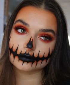 45+ Horrifying Halloween Makeup Ideas for Women#makeup #makeuptips #makeuptutorials #makeup #maskcara #MakeupIdeas #beauty Scary Makeup Ideas Easy, Cute Halloween Makeup Looks Easy Pumpkin, Pumpkin Face Halloween Makeup, Pumpkin Clown Costume, Halloerrn Makeup, Easy Pumpkin Face Makeup, Halloween Pumpkin Makeup Easy Diy, Pumpkin Halloween Costume Makeup, Jack O Lantern Makeup Pretty