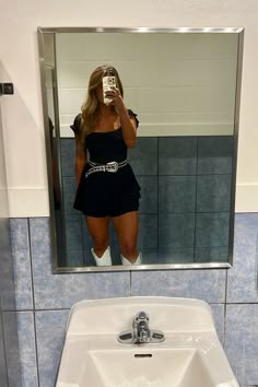 Romper With Cowboy Boots Outfit, Black Cowboots Outfits, Romper And Cowboy Boots Outfits, Dresses With White Cowgirl Boots, Country Concert Black Dress, Nashville Outfits Brown Boots, Romper Cowboy Boots Outfit, Black Dresses With Cowboy Boots, Black Romper With Boots