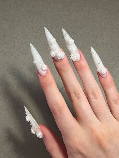 Wedding Acrylic Nails, Fake Nails White, Ideas Uñas, Milky Nails, Long Stiletto, Manicure Tips, Manicure Diy, White Nail, Fake Nail