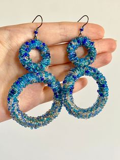 Handmade Sea Blue Beaded Statement Hoop Earrings 🌊🐟 Diameter of small circle 2,5cm, large circle 4,3cm Length 8cm ✨ Made with Love&Joy 💖 Statement Hoop Earrings, Mermaid Beach, Small Circle, Sea Blue, Jewelry Earrings Hoops, Blue Sea, Beach Style, Favorite Jewelry, Etsy Accessories