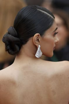 Bella Hadid Cannes, Neelam Gill, Bun Style, Red Carpet Hair, Big Bun, Classic Hairstyles, Cannes France