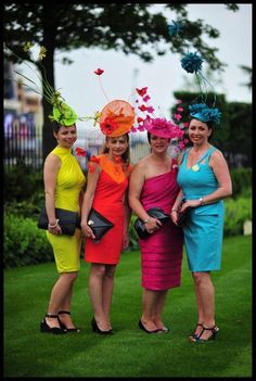 Ascot Outfits Women, Kentucky Derby Party Attire, Derby Hats Diy Ideas, High Tea Outfit, Kentucky Derby Party Outfit, Kentucky Derby Attire, Ascot Outfits, Tea Party Attire, Kentucky Derby Outfit