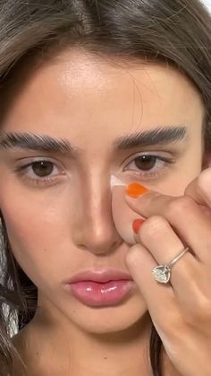 Nose Makeup, Eye Makeup Techniques, Beauty Makeup Tutorial, Nose Contouring, Makeup Artist Tips, Eye Makeup Pictures, Face Makeup Tutorial, Pinterest Makeup