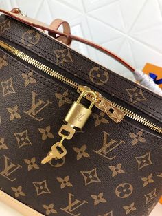 PRODUCT DETAILS Includes Shipping bags, dustbag sleeper, care manual, booklet, tag. Louis Vuttion, Designer Handbags Louis Vuitton, Designer Leather Bags, Dyi Gifts, Limited Edition Bag, Gucci Purse, Fake Designer Bags, Lv Purse, Hot Bags