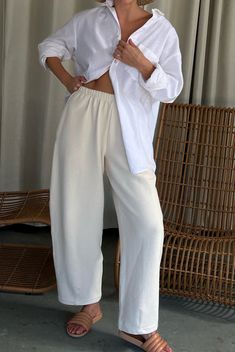 Relaxed Bottoms With Elastic Cuffs, Cotton Wide Leg Ankle-length Pants For Lounging, Relaxed Pants With Elastic Waistband For Daywear, Relaxed Daywear Pants With Elastic Waistband, Relaxed Wide Leg Pants With Elastic Waistband, Relaxed Pull-on Loungewear Pants, Linen Sweatpants With Elastic Waistband For Loungewear, Comfortable Pants With Pockets For Daytime, Baggy Pants With Elastic Waistband For Lounging