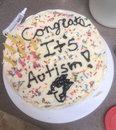 A messily frosted cake with rainbow sprinkles that states “congrats it’s autism” followed by a (poorly drawn in icing) picture of spamton from deltarune Sassy Cake Ideas, First Period Cake, D20 Cake, Here Me Out Cake, Birthday Cakes Boys, Funny Birthday Cakes For Adults, Coming Out Cake, Teeth Cake, Funny Promotion Cake