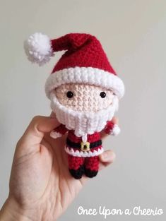 Santa Claus Free Amigurumi Crochet Pattern Knitted Christmas Tree, Amigurumi Santa Claus, Knitted Santa, Amigurumi Santa, Crochet Christmas Gifts, Crochet Decrease, Holiday Crochet, Christmas Crochet Patterns