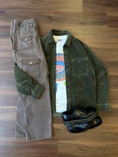 Shop our vintage collection here! Vintage Outfit Inspo Retro, Fall Winter Outfits Men, Men’s Vintage Outfits, Men’s Vintage Fashion, Mens Outfits Fall, Vintage Men Outfit, Men Vintage Outfits, Mens Vintage Fashion, Men Outfits Casual