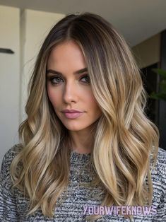 33 Trendsetting Ombre and Balayage Styles for Every Shade of Blonde Reverse Highlights Brown, Ombre On Blonde Hair, Light Roots Darker Ends, Root Stretch Hair, Reverse Balayage Blonde To Brown, Bob Blond