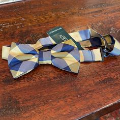 Nwt Beautiful Lauren Ralph Lauren Silk Bow Tie Blue Adjustable Bow Tie And Suit Accessories, Blue Summer Bow Tie For Business, Blue Bow Tie For Summer Business Events, Dapper Adjustable Blue Ties, Blue Dapper Bow Tie For Summer, Blue Dapper Suit And Tie Accessories For Summer, Dapper Blue Bow Tie For Summer, Dapper Blue Suit And Tie Accessories For Summer, Summer Blue Bow Tie Suit Accessories