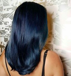 Blue Black Hair Natural, Navy Blue Hair Color On Black Women, Blue Black Natural Hair, Dark Blue Hair Dye On Black Hair, Blue Black Hair Black Women, Navy Blue Hair Black Women, Blue Black Hair Color Black Women, Blue Hair On Dark Skin, Dark Blue Hair Black Women