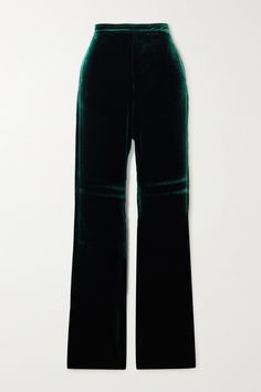 Polo Ralph Lauren's pants are cut from sumptuous velvet enriched with silk for extra softness and come in a beautiful emerald shade. They sit high on the waist and have relaxed straight legs. Pair yours with the matching blazer. Net A Porter Green, Chiffon Pants, Witch Fashion, Polo Ralph Lauren Women, Ralph Lauren Shop, Ralph Lauren Pants, Ralph Lauren Women, Ralph Lauren Collection, Modest Fashion Outfits