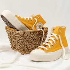 Converse Ctas Lift Hi "Elevated Gold Platform" Women Sz: / 568379c Color Sunflower Gold/ Egret/Gold No Trade Price Is Firm Price Won't Be Discussed In The Comments Yellow High-top Platform Sneakers, Yellow High-top Vulcanized Platform Sneakers, Converse All Star Move, Grey High Top Converse, Converse Chuck Taylor Leather, White Platform Converse, Converse All Star White, Gold Platforms, All Star Shoes