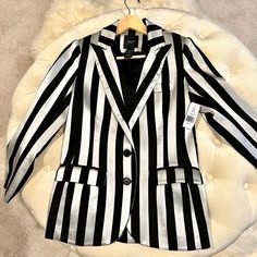 Black And Silver Smythe Striped Boy Blazer. Sateen Finish. Never Worn. Perfect Condition. Size 8. Approximately 25” From Shoulder To Hem. 14” Across Shoulders. Classic Piece With An Edgy Style! Chic Fitted Silver Blazer, Chic Silver Fitted Blazer, Silver Blazer For Spring Formal, Blazer For Boys, White Clothing, Dusters, Edgy Style, White Outfits, Black And Silver