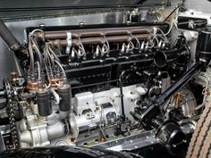 the engine compartment of an old fashioned car