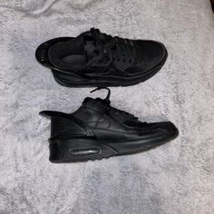 Nike black shoes 
Worn a couple of times
Size 6y/ women 8 Nike Black Shoes, Black Nike Shoes, Nike Sneakers Women, Nike Black, Black Nikes, Women's Sneakers, Black Shoes, Womens Sneakers, Nike Women