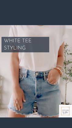 styled_by_blair on Instagram: I stole my husbands Hanes tee 😉 Use this method to front tuck your tee and roll the sleeves on a traditional tee to elevate the style ✨ . .… Front Tuck, As It Was, Aging Gracefully, Fashion Stylist, Fashion Tees, Harry Styles, Nashville, Fashion Beauty