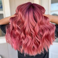 23 Magenta Hair Color Ideas for Women Trending Right Now Red Hair With Pink Highlights, Red Pink Hair, Magenta Hair Colors, Blonde Hair With Roots, Magenta Hair, Red Curly Hair, Red Blonde Hair, Hair Color Unique