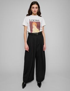 Wide Leg Pants Graphic Tee Outfit, Goth Outfits With Pants, Barrel Pants Outfit, Wide Leg Black Pants Outfit, Barrel Pants, Fitted Maxi Skirt, Black Pants Outfit, Casual Goth, Wardrobe Goals