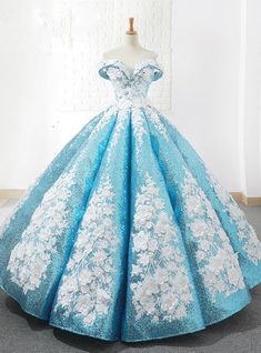 Gaun Abad Pertengahan, Back Prom Dress, Sweet 15 Dresses, Lace Ball Gowns, Princess Ball Gowns, Blue Wedding Dresses, Applique Wedding Dress, Cute Prom Dresses, فستان سهرة