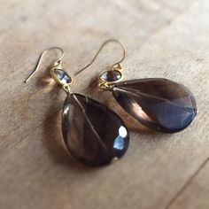 Brown Earrings - Smoky Quartz Jewelry - Gold Jewellery - Beaded - Fashion - Chic - Gemstone Brown Elegant Everyday Jewelry, Elegant Brown Everyday Jewelry, Everyday Elegant Brown Jewelry, Brown Smoky Quartz Jewelry With Natural Stones, Handmade Brown Smoky Quartz Jewelry, Brown Smoky Quartz Gemstone Jewelry, Smoky Quartz Gemstone Jewelry, Elegant Gold Jewelry With Smoky Quartz, Brown Gemstone Drop Earrings