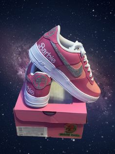 Pink af-1 with glitter swooshes Barbie Nikes, Pink Af1, Barbie Things, Hello Kitty Shoes, Custom Barbie, Girls Shoes Sneakers, Preppy Shoes, Barbie Shoes, Cute Nike Shoes