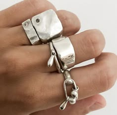 Chunky Silver Jewellery, Chunky Silver Rings, Dope Jewelry, Funky Jewelry, Jewelry Lookbook, Dream Jewelry, Jewelry Inspo, Pretty Jewellery, Silver Jewellery