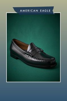 Leather upper/Slip-on/Weight: 378 grams/Heel height: 0.87 inches Masculine Moc Toe Slip-ons For Formal Occasions, Classic Slip-on Moccasins For Formal Occasions, Formal Slip-on Moccasins, Classic Slip-on Oxfords For Formal Wear, Masculine Slip-on Formal Loafers, Masculine Slip-on Loafers For Formal Occasions, Classic Slip-on Leather Shoes For Formal Wear, Classic Slip-on Leather Shoes For Formal Occasions, Classic Formal Slip-on Oxfords