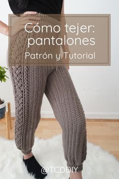 ¿Estás buscando patrones y tutoriales de ganchillo únicos y fáciles de seguir? ¡Con cientos de patrones para elegir y nuevos patrones que se agregan semanalmente, seguramente encontrará algo que se ajuste a la perfección! ¡Incluso tenemos una gran venta de patrones, así que haga clic aquí para verla! Si necesita ayuda, nuestros tutoriales de ganchillo pueden ayudarlo a comenzar y superar cualquier desafío que pueda tener. Crochet Cable Stitch, Crochet Cable, Cable Stitch, Youtube Instagram, Modern Crochet, Spandex Shorts, Lion Brand, Youtube Tutorials, Pants Pattern