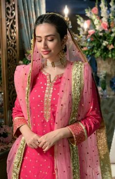 Sana Javed Bridal Look, Mehendi Suits, Nikah Dresses, Bride Mehndi, Sana Javed, Bollywood Masala, Newly Wed, Bridal Dresses Pakistan