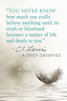 a feather floating on top of water next to a quote from c s lewis about being grateful