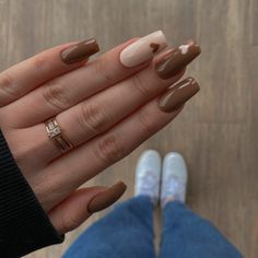 Ongles Beiges, Brown Acrylic Nails, Fall Gel Nails, Beige Nails, Casual Nails, Fall Acrylic Nails, Classy Acrylic Nails, Acrylic Nails Coffin Short, Neutral Nails