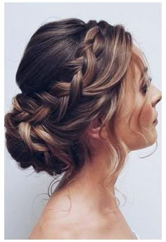 Wedding Hairstyles For Medium Hair, Wedding Hair Up, Bridal Hair Updo, Hairstyles For Medium Hair, Fishtail Braid, Hairstyles Men, Bridesmaid Hair Updo, Wedding Hair Inspiration, Hair Ponytail