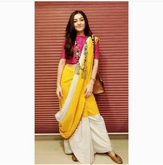 Saree Styling, Fashionable Saree, Saree Wearing Styles, Saree Wearing, Indian Sari Dress, Indian Fashion Trends, Dresses Traditional, Indian Saree Blouses Designs, Drape Saree