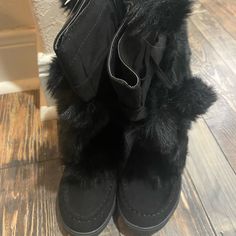 Girls Winter Boots. Never Worn. Black Flat Black Winter Boots, Trendy Black Flat Boots, Toddler Winter Boots, Blue Cowboy Boots, Boys Winter Boots, Toddler Girl Boots, Baby Girl Boots, Pink Booties, Girls Winter Boots