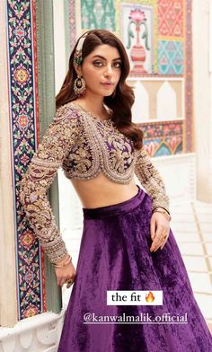 Purple Lengha Choli, Delhi Photoshoot, Lehenga Velvet, Blouse Silhouette, Kanwal Malik, Purple Lehenga, Function Dresses, Pakistani Clothes Online, Velvet Lehenga