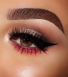 Sparkly Eye Makeup, Red Makeup Looks, Maquillage Yeux Cut Crease, Silver Eye Makeup, Neutral Eye Makeup, Red Eye Makeup, Makeup Glitter