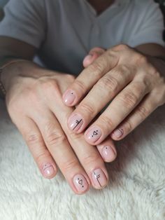 Masc Nail Art, Nails Hombres, Men Manicure, Rocker Nails, Glitter Gel Nail Designs, Mens Manicure, Acrylic Nail Designs Classy, Minimal Nails Art, Mens Nails