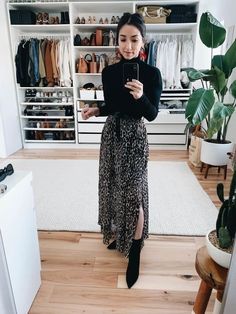 75 Casual Outfit Ideas for Work » Lady Decluttered Wrap Dress Booties, Business Casual Palazzo Pants Work Outfits, Fine Dining Manager Outfit, Grey Polka Dot Sweater Outfit, Edgy Petite Outfits, Business Casual Fall Boots, Work Casual Skirt Outfit, Women Software Engineer Outfit, Leggings Interview Outfit