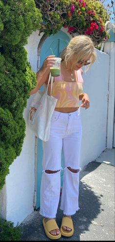 Beach Girl Outfits, Beach Girl Aesthetic, Preppy Girl, Coconut Girl, Pinterest Girls, Preppy Outfits, Looks Vintage, Beach Girl, Aesthetic Outfits