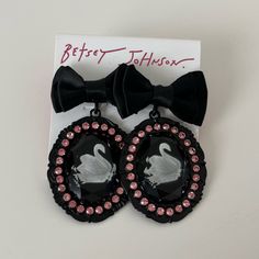 New With Tags Dark Coquette Swan Earrings Pink And Black Ribbon Bows Faceted Resin Swan Motif Pink Rhinestones Antique Picture Frames, Cameo Earrings, White Swan, Antique Frames, Funky Jewelry, Earring Cards, Fabric Bows, Betsey Johnson Jewelry, Bow Earrings