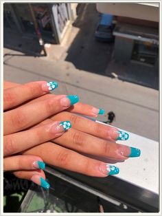 Bold and beautiful nails in pastel blue. This color is perfect for a summer day or for a more subdued look for a winter wedding. Nails With Hibiscus, Hibiscus Nails, Hawaiian Nails, Hawaii Nails, Summer Acrylic, Cute Gel Nails, Summer Acrylic Nails, Short Acrylic Nails Designs