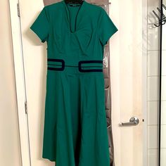 Custom Made Through Eshakti In Size 14. A Great Retro Looking Dress For Work Or Parties. Comes With Pockets And Side Zipper. Accentuates The Waistline. Never Worn Eshakti Dress, Dress For Work, Navy Dress, Kelly Green, Side Zipper, Dresses For Work, Custom Made, Womens Dresses, Zipper