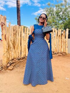 Shweshwe Maxi Dresses, Traditional Tswana Dresses, Seshoeshoe Dress Patterns, Sotho Traditional Attire Women, Sishweshwe Designs Dresses, Xhosa Makoti Outfits, Ankara Dress Designs Chic, Seshoeshoe Designs