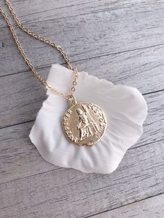 "Super trendy medium sized ancient Greek medallion necklace. ・All items are lovingly handcrafted made to order. :) ・All metal components are 14K gold filled. ・Very light weight and comfortable to wear everyday. ・The coin diameter is 2.3cm.(bigger coin), ・Chain length：14''(36cm) choker, 16''(40cm) 18\"(45cm) or 20''(50cm). if you want different length, please contact me! :) (model is wearing 14\" and 16\") ♥︎Gold filled jewelry is hypoallergenic, waterproof and will not wear off or chip over time Handmade Gold Antique Jewelry, Gold Pendant Jewelry In Vintage Style, Gold Antique Pendant Jewelry, Gold Goddess Style Jewelry With Coin Pendant, Goddess Style Coin Pendant Jewelry, Handmade Goddess Style Gold Necklace, Goddess Style Gold Necklace With Coin Pendant, Goddess Style Gold Coin Pendant Jewelry, Ancient Gold Pendant Jewelry